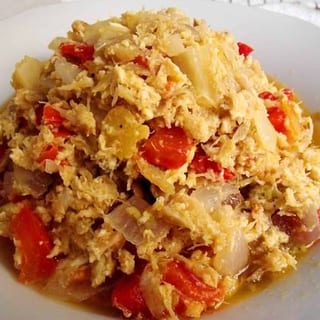 Bacalao or Arenque Con Huevo / Codfish or Herring with Egg
