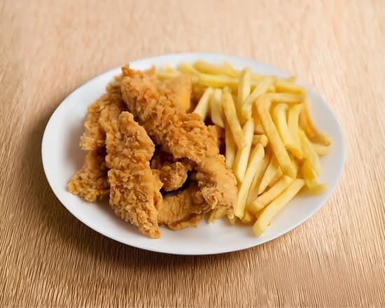 Dedos De Pollo Con Papas Fritas / Chicken Finger with Fries.