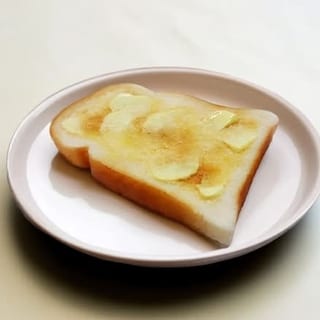 Tostadas Con Mantequilla / Toast with Butter